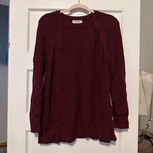 Old Navy Women's Deep Red Crew Neck Sweater